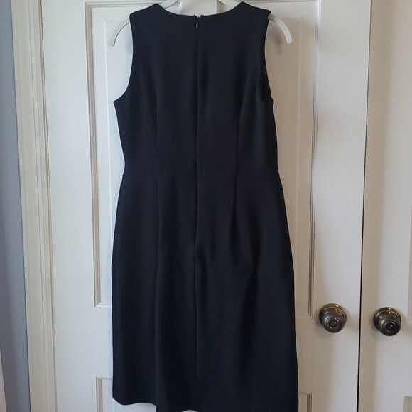 ANNE KLEIN BLACK KNIT SLEEVELESS SHEATH DRESS SIZE 6 MINIMALIST CONTEMPORARY - Picture 3 of 7
